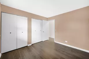 12 Aberdeen Ct, Schaumburg, IL 60194 - Photo 17