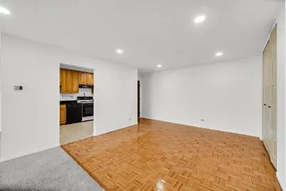 [Address not provided], Lisle, IL 60532 - Photo 7