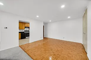 4731 St Joseph Creek Rd, Lisle, IL 60532 - Photo 7