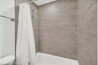 [Address not provided], Lisle, IL 60532 - Photo 13