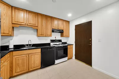 [Address not provided], Lisle, IL 60532 - Photo 9