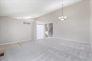 2725 Springdale Cir, Naperville, IL 60564 - Photo 13