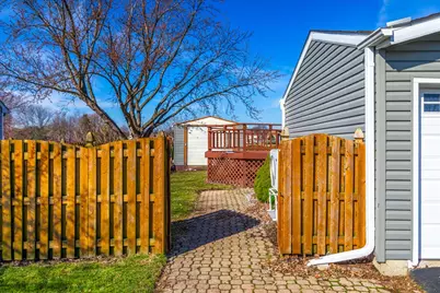 2725 Springdale Circle, Naperville, IL 60564 - Photo 37