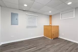 2725 Springdale Cir, Naperville, IL 60564 - Photo 35