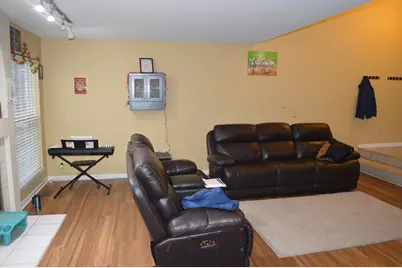 4791 Amber Circle, Hoffman Estates, IL 60192 - Photo 3