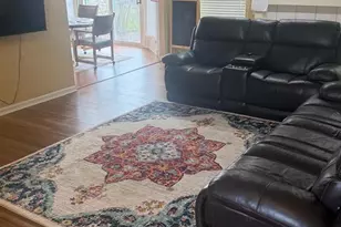 4791 Amber Cir, Hoffman Estates, IL 60192 - Photo 3