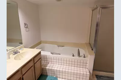 4791 Amber Circle, Hoffman Estates, IL 60192 - Photo 11