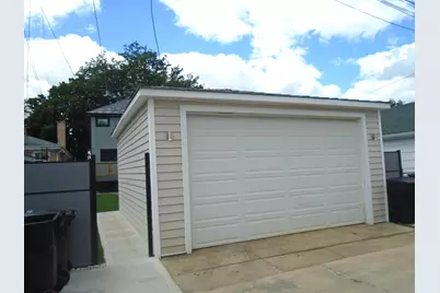 3929 N Oleander Avenue, Chicago, IL 60634 - Photo 35