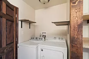 138 W 1st St, Streator, IL 61364 - Photo 19