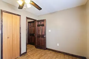 138 W 1st St, Streator, IL 61364 - Photo 13