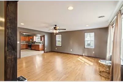 138 W 1st Street, Streator, IL 61364 - Photo 5