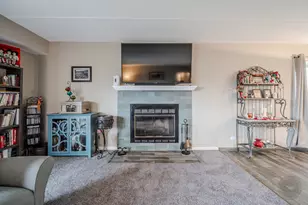 12900 W Heiden Cir, Lake Bluff, IL 60044 - Photo 13