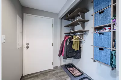 12900 W Heiden Circle #4204, Lake Bluff, IL 60044 - Photo 3