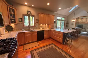 2S590 Seraph Holmes Ct, Warrenville, IL 60555 - Photo 23