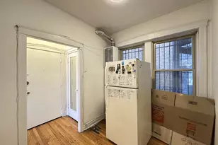 2929 W McLean Ave, Chicago, IL 60647 - Photo 7