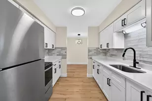 222 Madison St, Joliet, IL 60435 - Photo 5