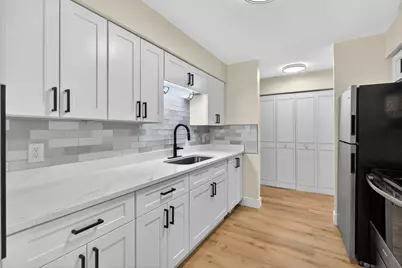 222 Madison Street #501, Joliet, IL 60435 - Photo 7