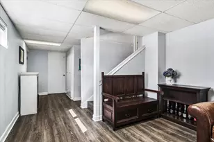 411 Pine Manor Dr, Wilmette, IL 60091 - Photo 13