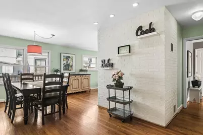 411 Pine Manor Drive, Wilmette, IL 60091 - Photo 5