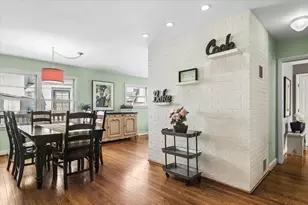 411 Pine Manor Dr, Wilmette, IL 60091 - Photo 5