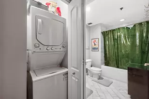 910 W Madison St, Chicago, IL 60607 - Photo 15