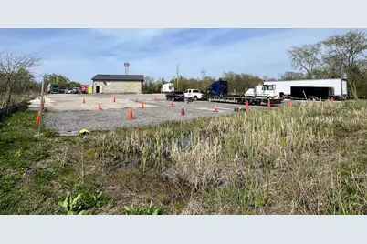 394 E Glenwood Dyer Road, Glenwood, IL 60425 - Photo 15