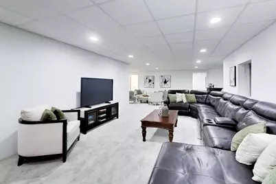 1563 Suzann Terrace, Northbrook, IL 60062 - Photo 39