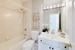 1563 Suzann Terrace, Northbrook, IL 60062 - Photo 25