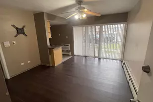 6152 W Rosedale Ave, Chicago, IL 60646 - Photo 3