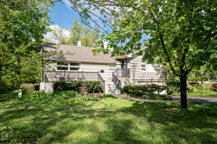 4624 Lee Ave, Downers Grove, IL 60515 - Photo 1