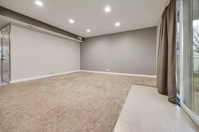 1811 Azalea Lane, Mount Prospect, IL 60056 - Photo 17