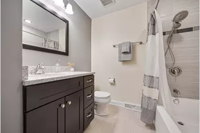 1811 Azalea Lane, Mount Prospect, IL 60056 - Photo 15