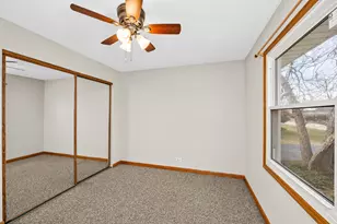 13055 W 28th St, Zion, IL 60099 - Photo 17