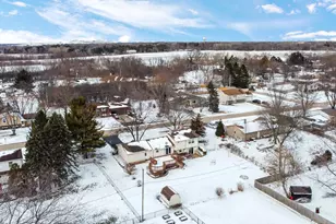 13055 W 28th St, Zion, IL 60099 - Photo 39