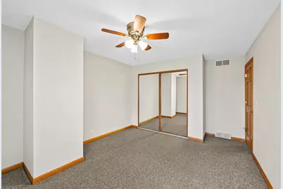 13055 W 28th Street, Zion, IL 60099 - Photo 19