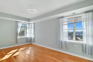 9355 Irving Park Rd, Schiller Park, IL 60176 - Photo 5