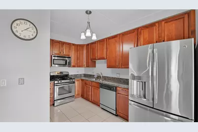 9355 Irving Park Road #522, Schiller Park, IL 60176 - Photo 3