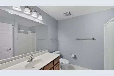 9355 Irving Park Road #522, Schiller Park, IL 60176 - Photo 7