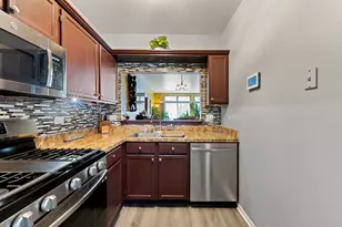 5121 Deblin Ln, Oak Lawn, IL 60453 - Photo 13