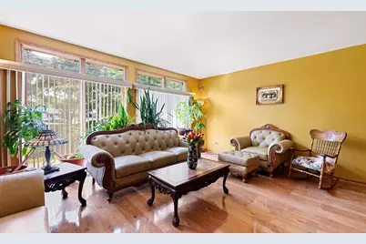 5121 Deblin Lane, Oak Lawn, IL 60453 - Photo 5