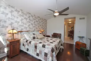 328 Indian Point, Lake Barrington, IL 60010 - Photo 35