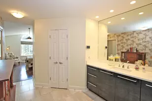 328 Indian Point, Lake Barrington, IL 60010 - Photo 39