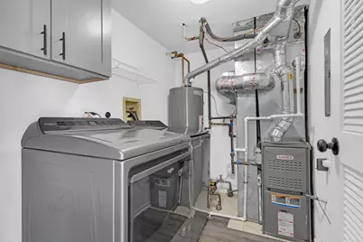 730 Hamilton Circle, Schaumburg, IL 60194 - Photo 21