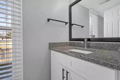 730 Hamilton Circle, Schaumburg, IL 60194 - Photo 11