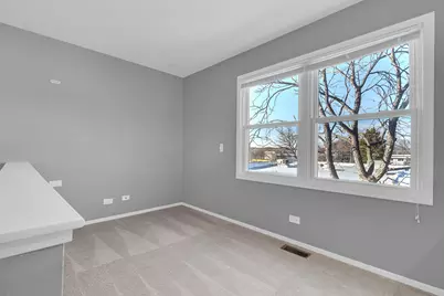 730 Hamilton Circle, Schaumburg, IL 60194 - Photo 15