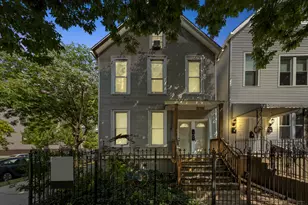 1657 N Artesian Ave, Chicago, IL 60647 - Photo 3