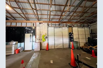 394 E Glenwood Dyer Road, Glenwood, IL 60425 - Photo 21