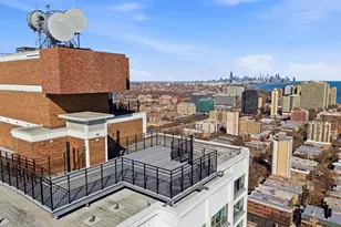 1700 E 56th St, Chicago, IL 60637 - Photo 39