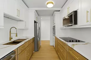 1700 E 56th St, Chicago, IL 60637 - Photo 15