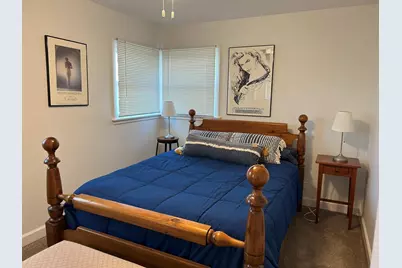 33077 Sunset Avenue N, Grayslake, IL 60030 - Photo 13